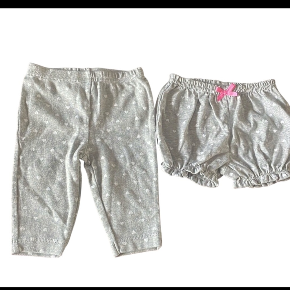 Baby girls 0-3 months carters gray and white polka dots matching set